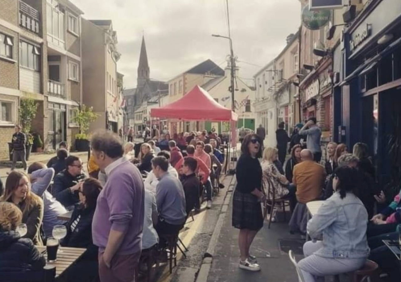 On-Street Dining in Galway